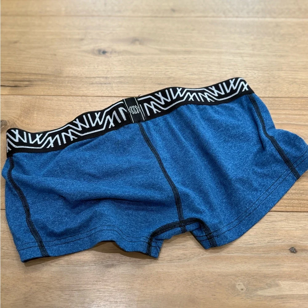 🔥 Marco Marco Men’s Trunks - Size Medium 🔥 - Picture 4 of 5